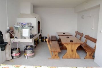 Hrvaška Privát Sreser, Eksterier